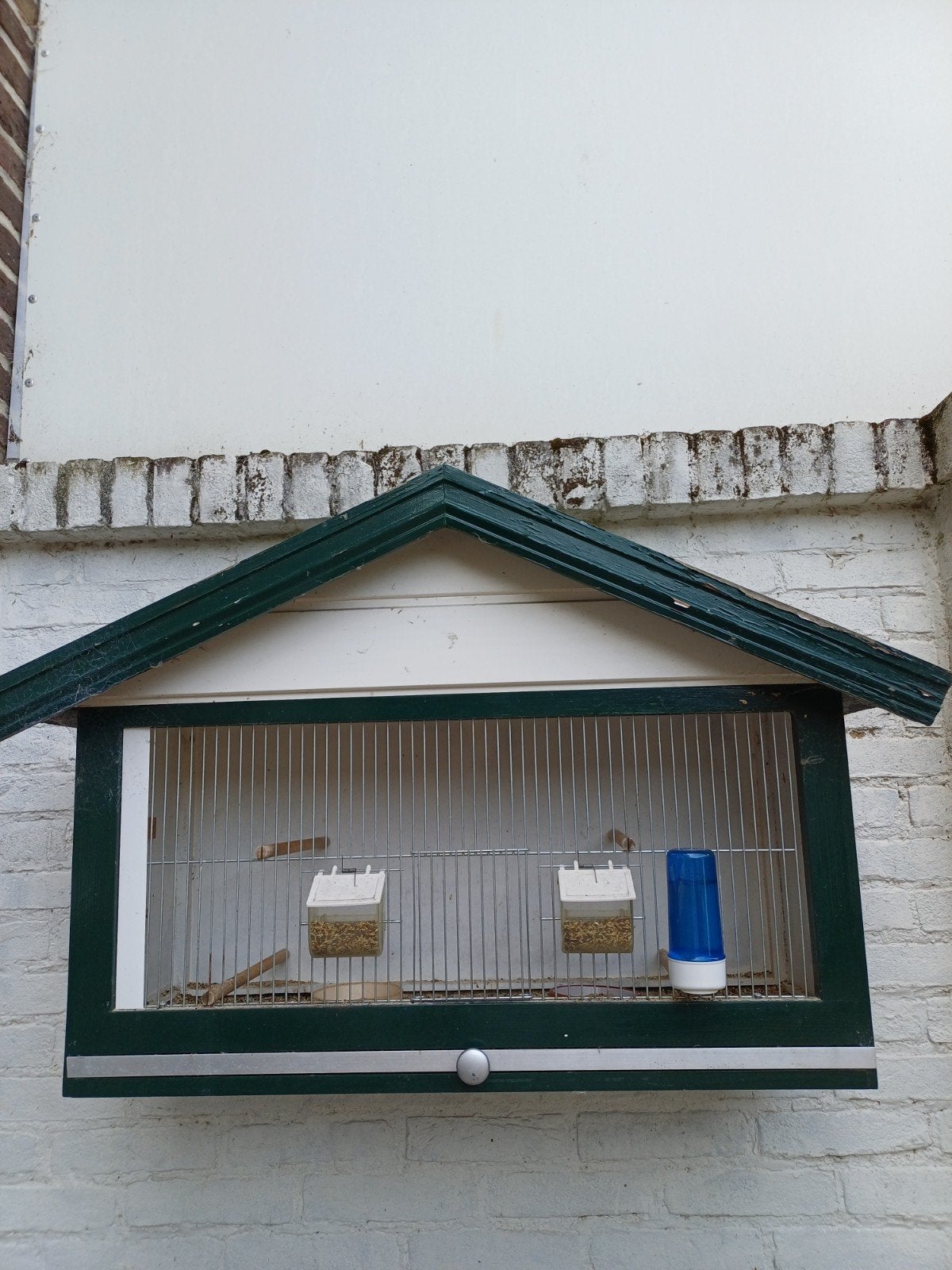 2 mooie vogelkooien te koop. prijs is per stuk, Ophalen, Zo goed als nieuw, Hout, Vogelkooi