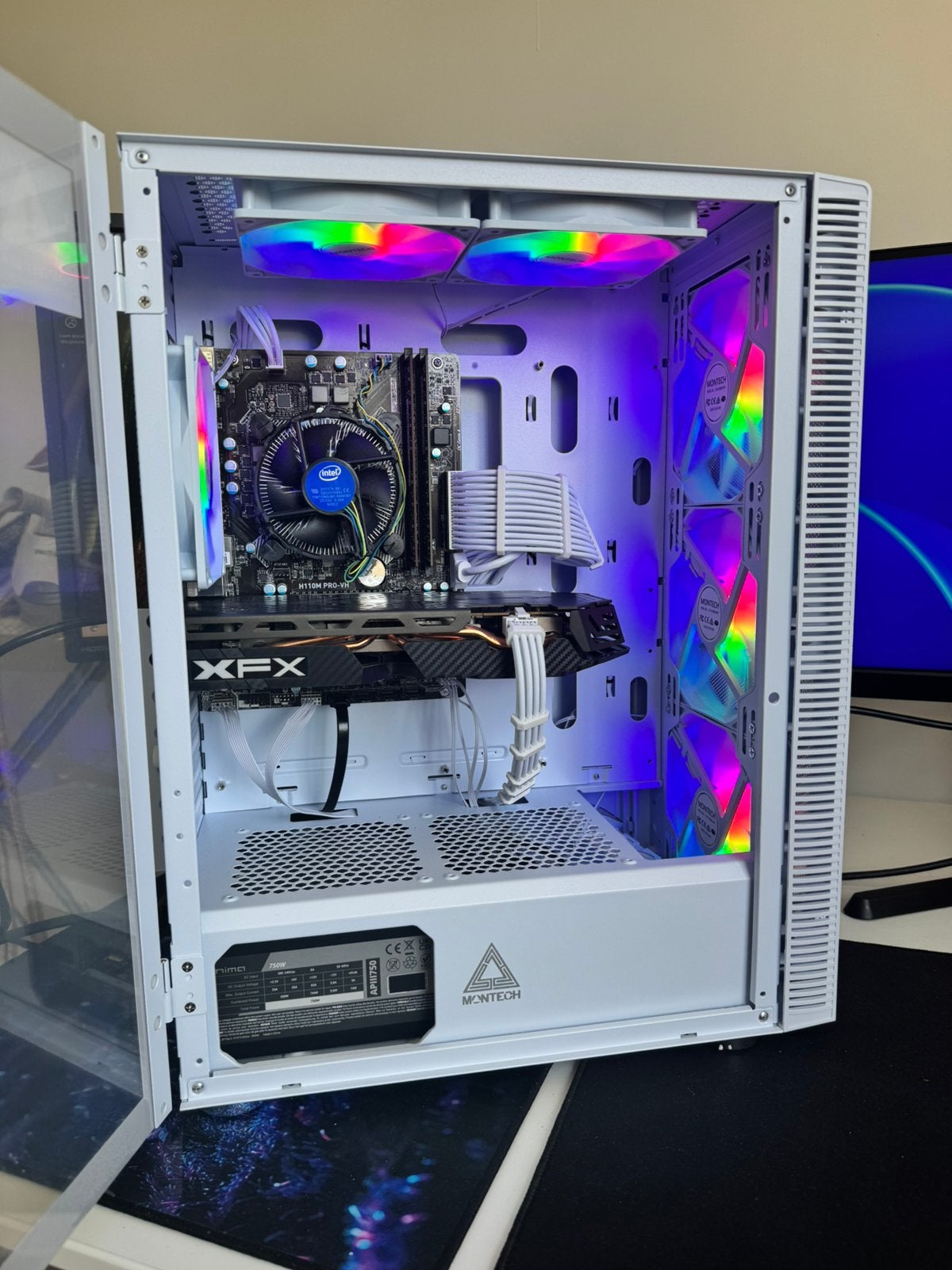 RGB Game PC – i5 / RX 580 8GB / 16GB / SSD / Nieuwe case, Computers en Software, Ophalen, Zo goed als nieuw, Gaming, SSD