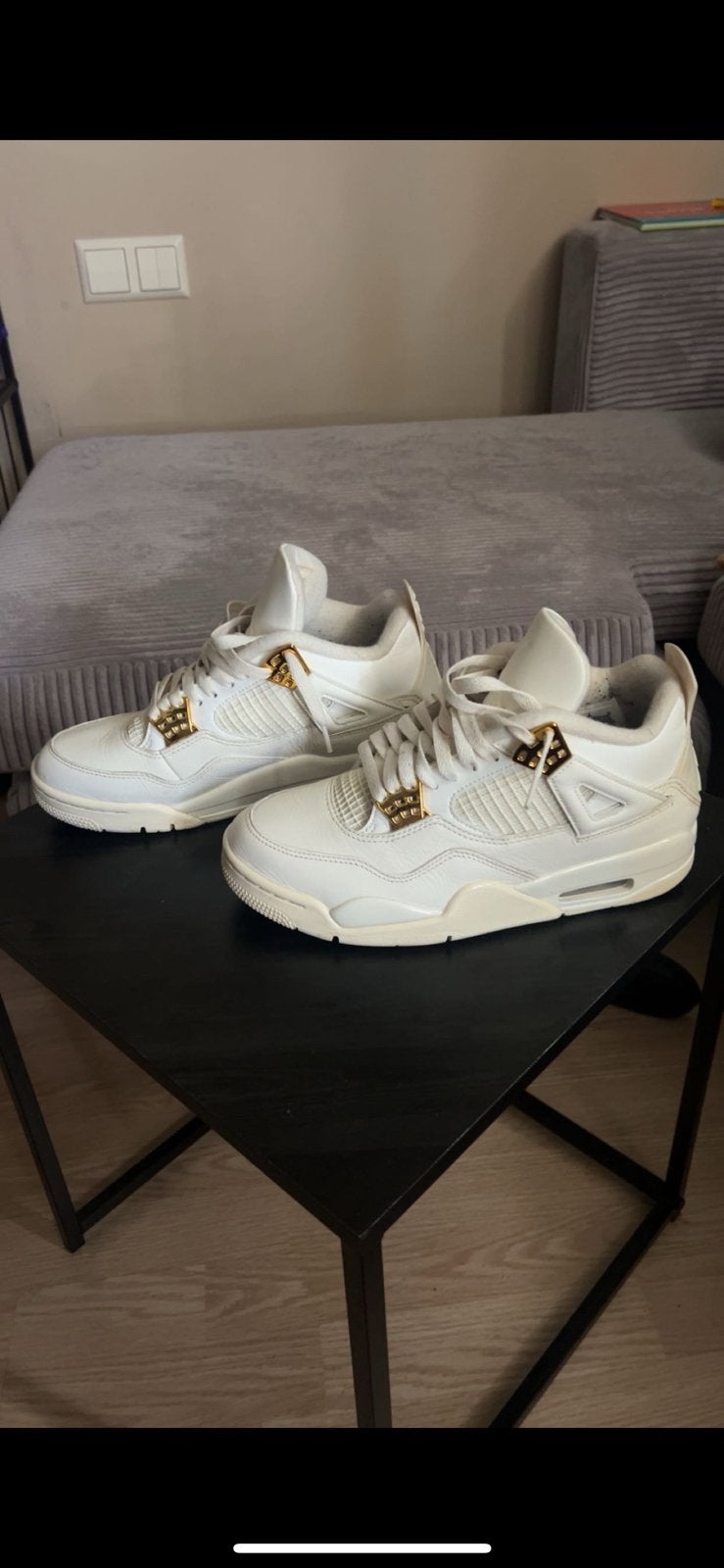 Jordan 4, Ophalen of Verzenden, Zo goed als nieuw, Schoenen
