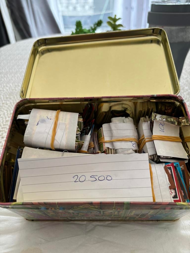 GEVRAAGD Douwe Egberts punten., Hobby en Vrije tijd, Spaarzegeltjes, Ophalen