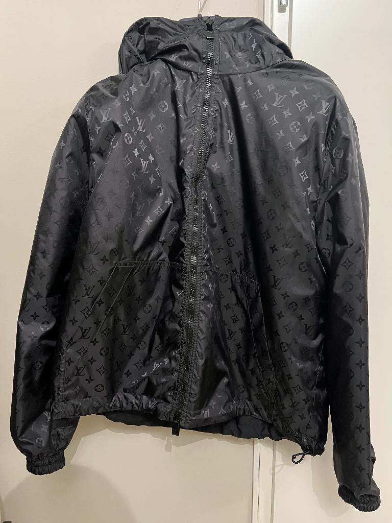 Louis Vuitton Monogram Reversible Windbreaker, Kleding | Heren, Jassen | Zomer, Maat 52/54 (L), Zwart, Nieuw, Ophalen of Verzenden