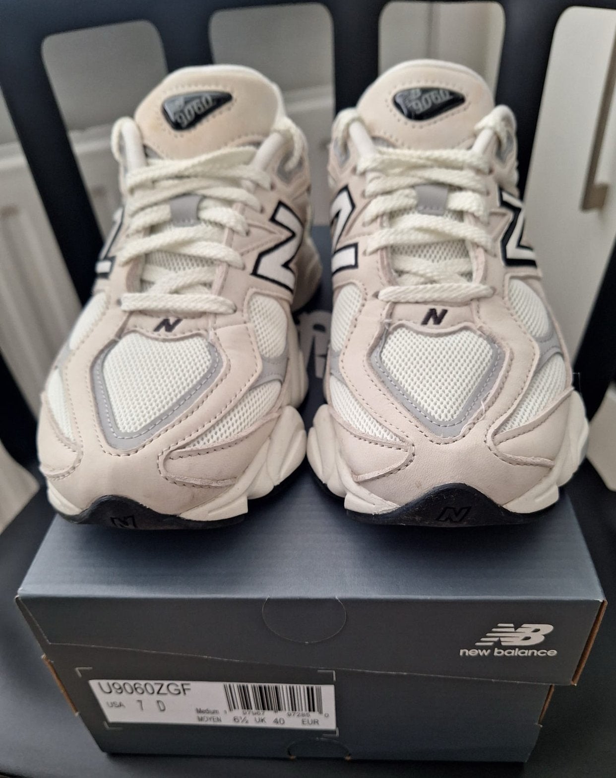 New Balance U9060 maat 40, in doos, nieuwstaat, New Balance, Wit, Nieuw, Ophalen of Verzenden