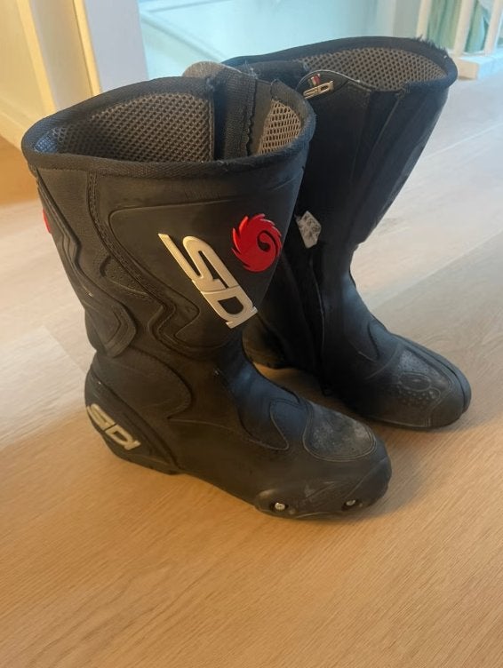 Sidi motorlaarzen maat 38 - weinig gedragen, Motoren, Kleding | Motorkleding, Kinderen, Ophalen of Verzenden, Laarzen, Tweedehands