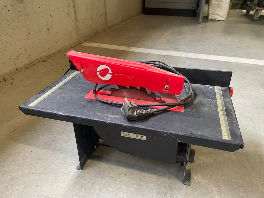 Tafel cirkel zaag machine, Ophalen, Cirkelzaag, Zo goed als nieuw, 30 tot 70 mm