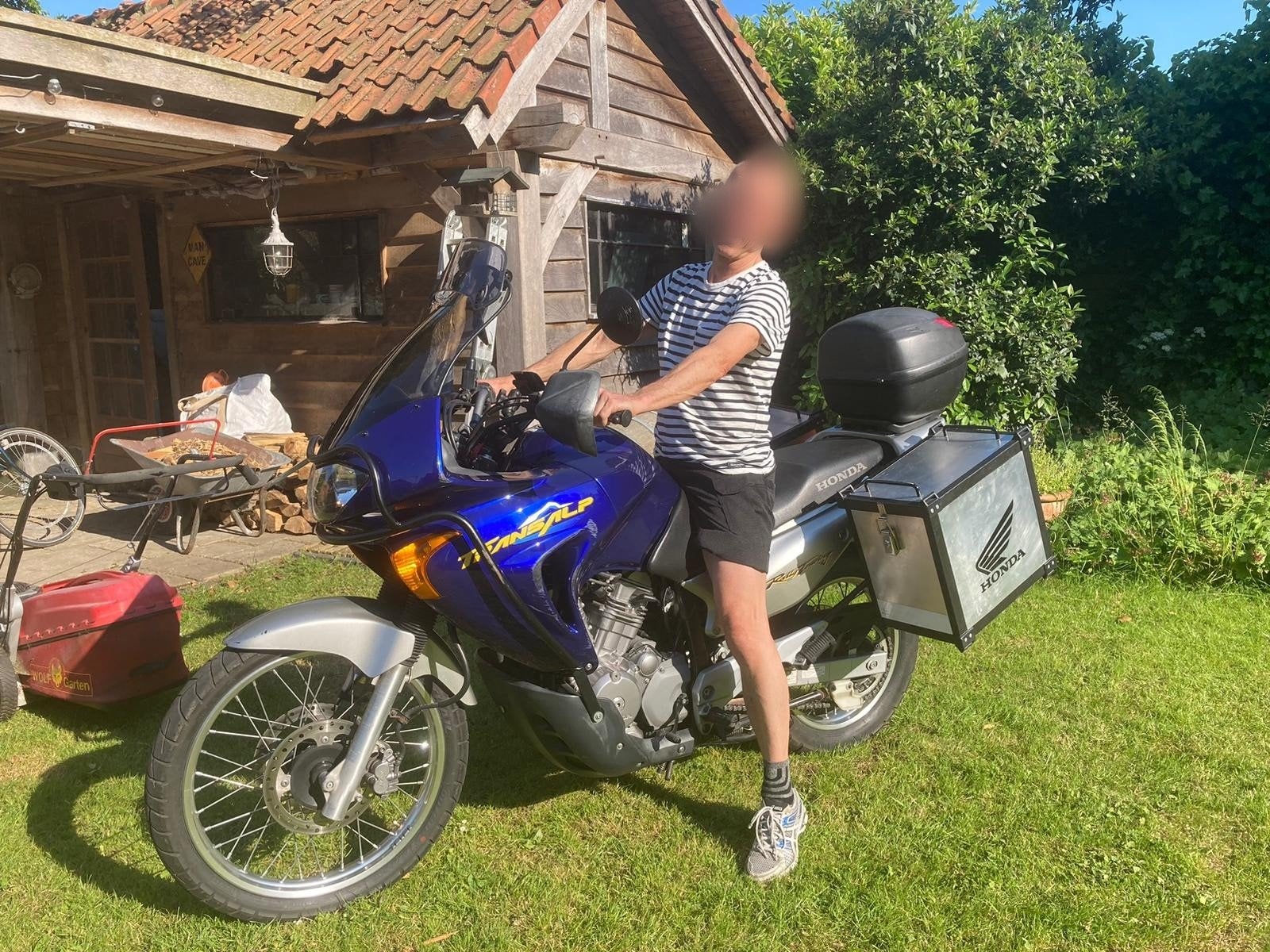 Transalp 650 inclusief kofferset aluminium Eur 2850.-, Ophalen