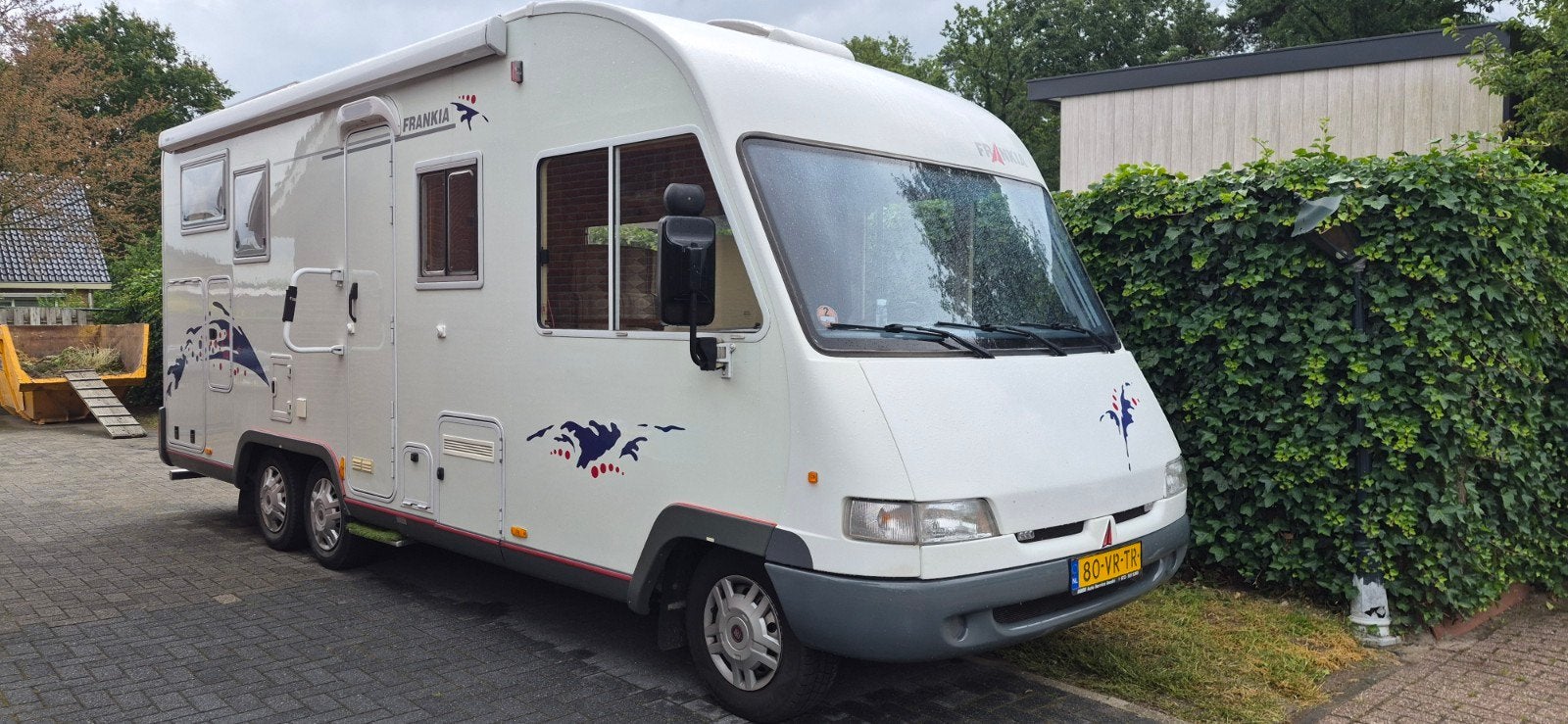 Frankia I700 ruime en complete Integraal Camper, Ringverwarming, Fiat, 7 tot 8 meter, Particulier