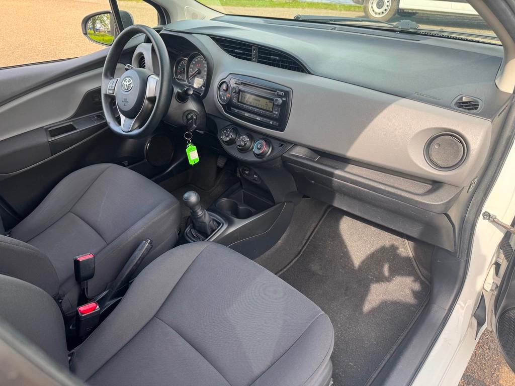 Toyota Yaris 1.0 VVT-i Comfort 5Deurs Airco LM NAP, Auto's, Euro 6, Bedrijf, Handgeschakeld, Start-stop-systeem