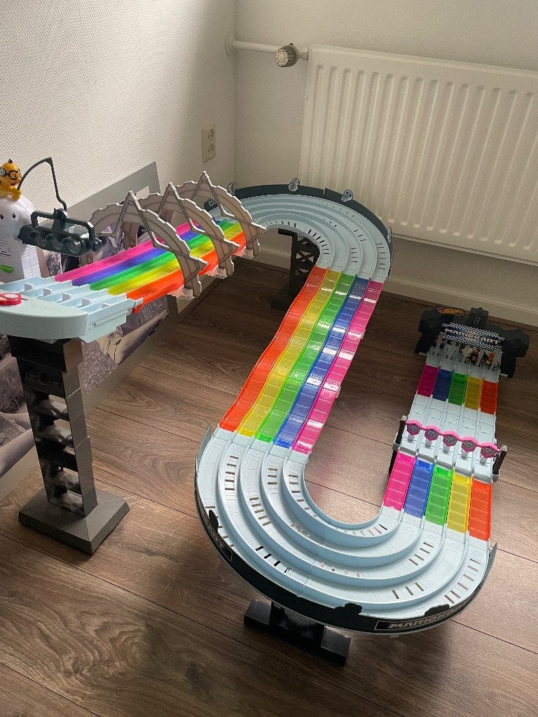 Mario kart racebaan, Kinderen en Baby's, Speelgoed | Racebanen, Racebaan, Ophalen of Verzenden, Zo goed als nieuw, Hot Wheels