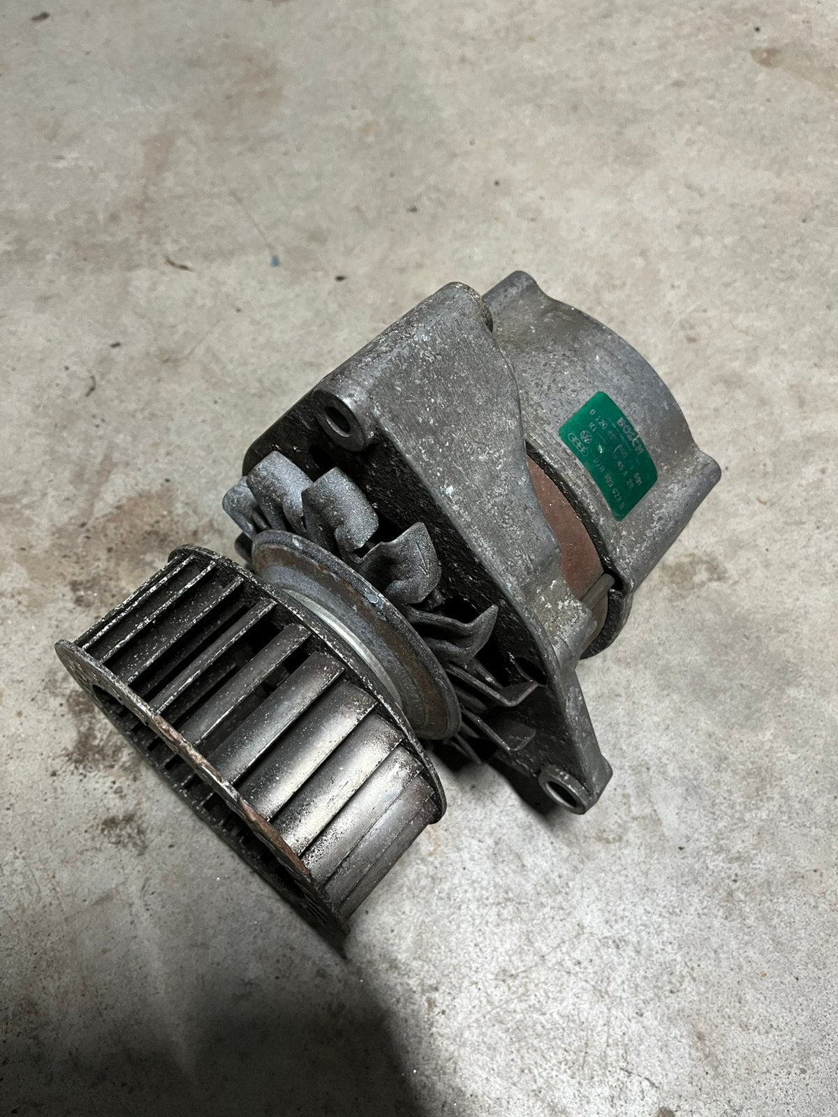 VW bus t3 dynamo, Volkswagen, Ophalen of Verzenden, Nvt, Nvt