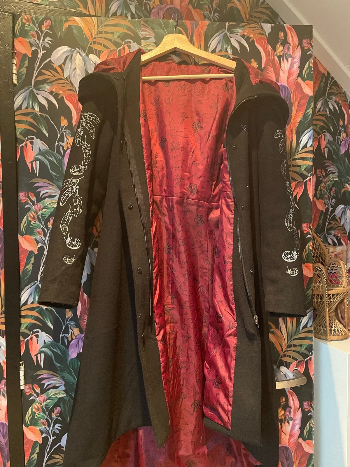 EMP Harry Potter Hogwarts jas mt. M, Ophalen of Verzenden, Zo goed als nieuw, Maat 38/40 (M), Zwart