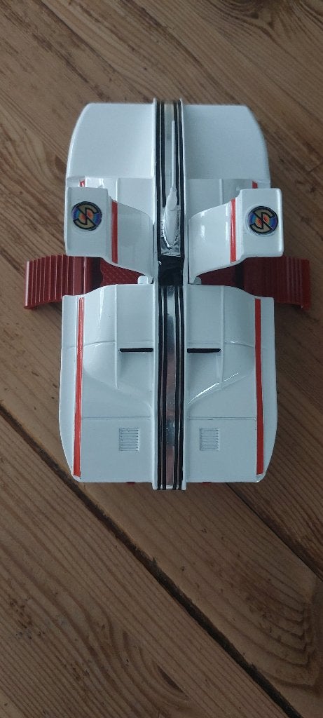Dinkytoys capitein scarlet, Hobby en Vrije tijd, Modelauto's | 1:43, Ophalen of Verzenden, Zo goed als nieuw, Auto, Dinky Toys