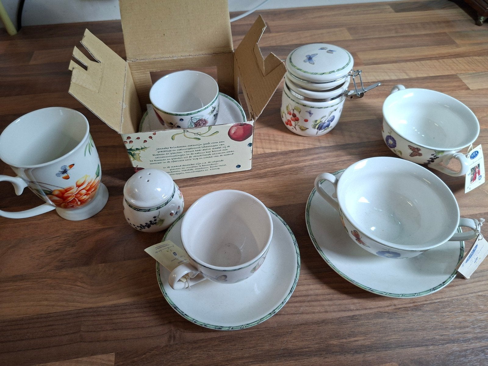 JBS Janneke Brinkman diverse 1 koop, Ophalen, Zo goed als nieuw, Glas, Overige stijlen