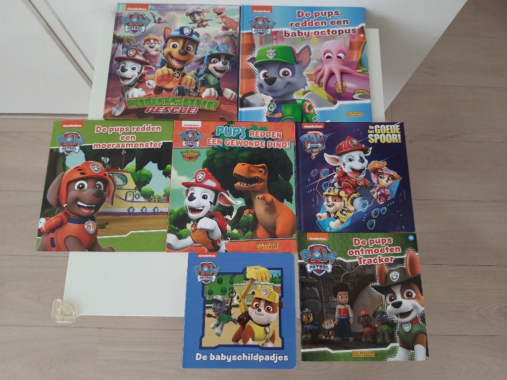 7 Paw Patrol boeken, Fictie algemeen, Jongen of Meisje, Ophalen of Verzenden, Zo goed als nieuw