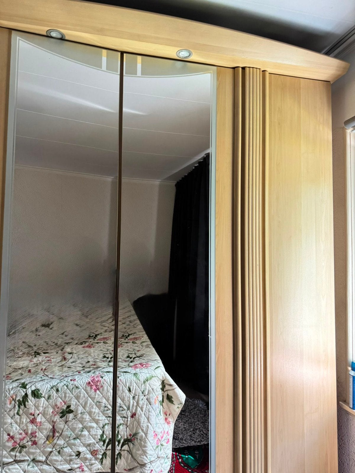 kledingkast gratis af te halen, Met deur(en), Gebruikt, 200 cm of meer, 150 tot 200 cm