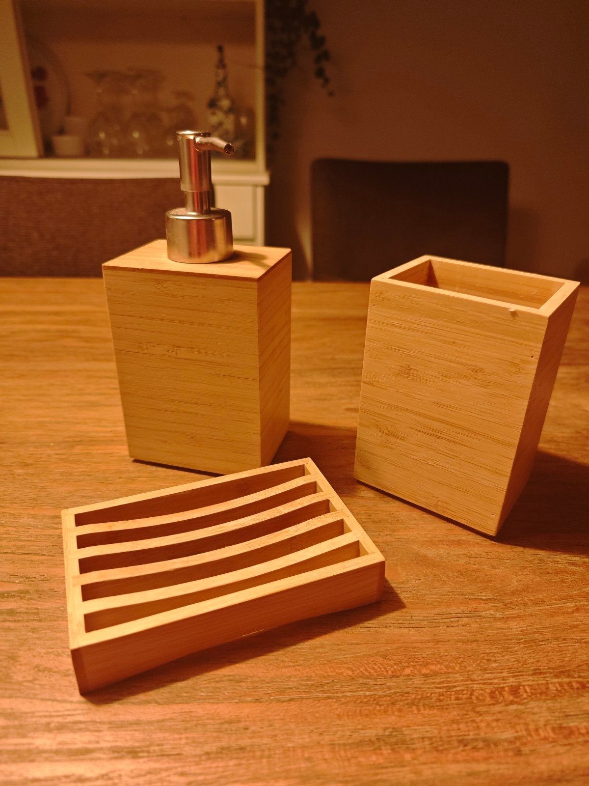 Bamboe badkamer set, Bruin, Overige merken, Zo goed als nieuw, Zeepdispenser/zeepbakje