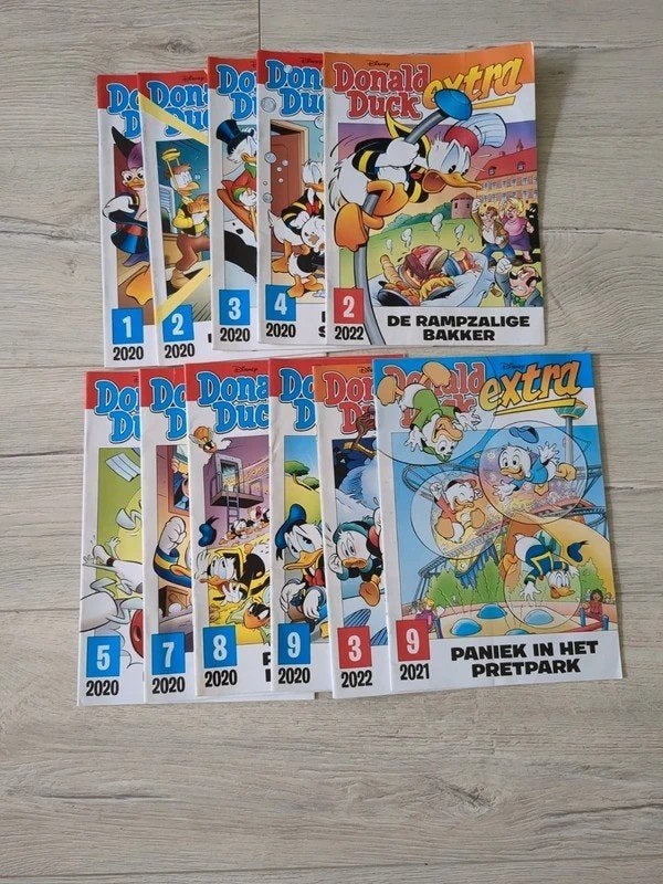 Donald Duck Extra set 11 nummers 2020-2022, Meerdere stripboeken, Ophalen of Verzenden, Gelezen, Donald Duck