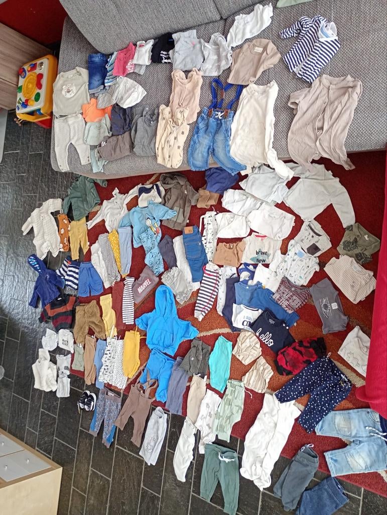 Kledingpakket 117 stuks maat 62 a-z incl merkjes, Ophalen of Verzenden, Zo goed als nieuw, Jongetje of Meisje