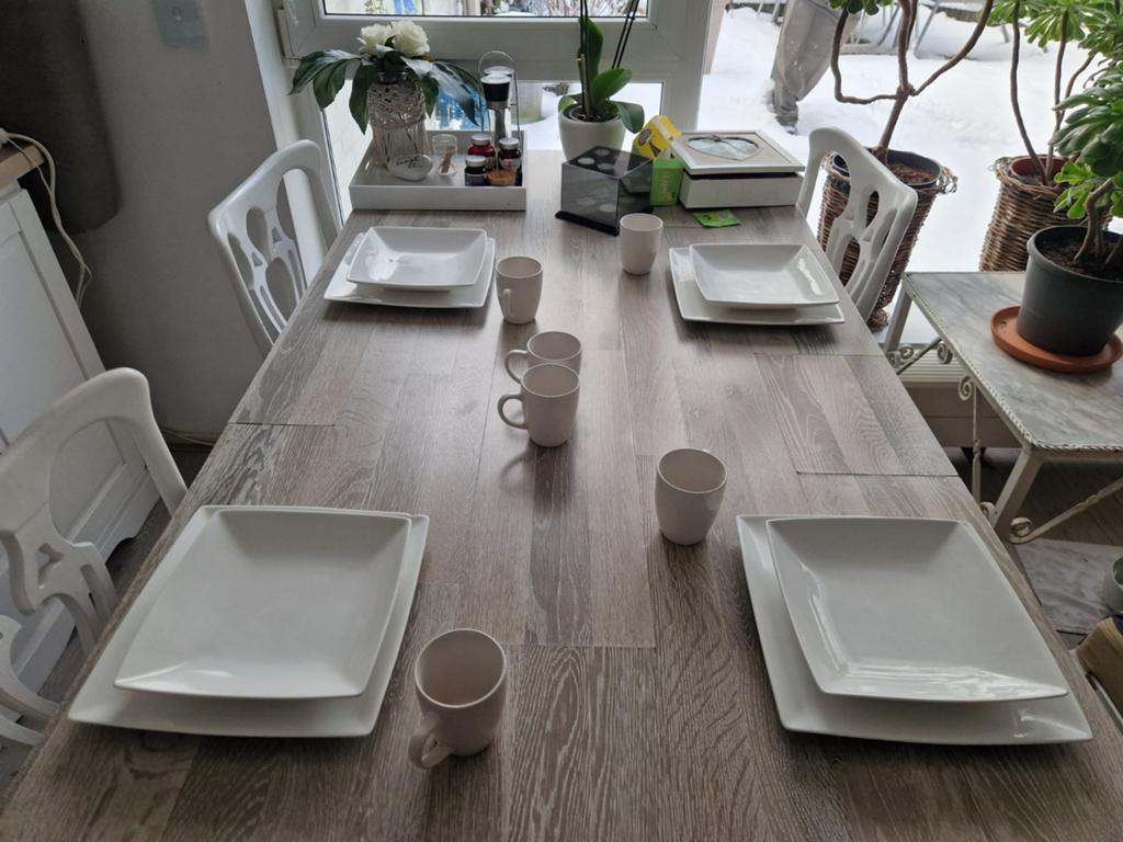 Servies borden en bekers, Ophalen, Gebruikt, Bord(en), Overige stijlen