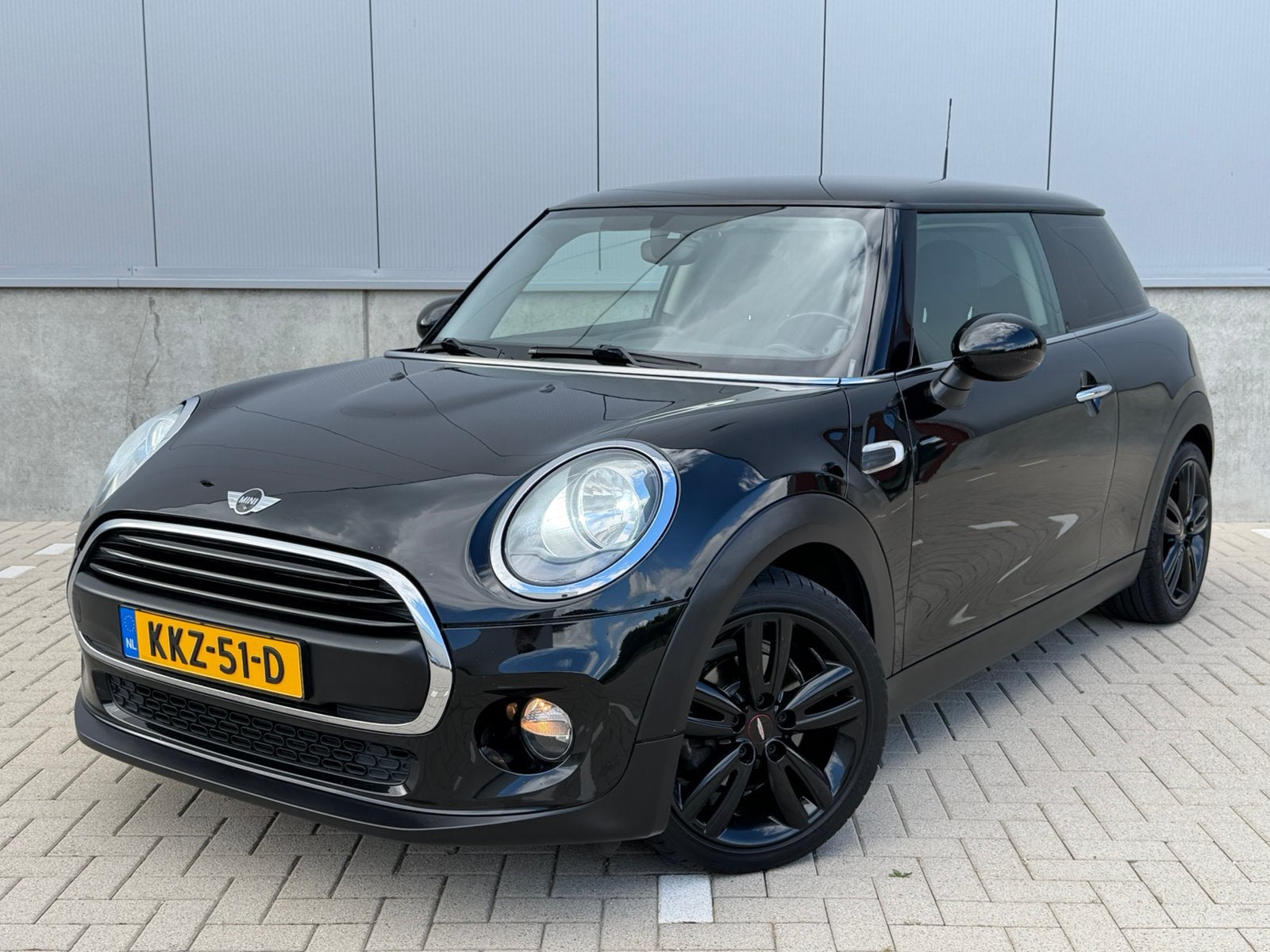 Mini Cooper One 1.2  | Stoelverw. | Cruise. | Nieuwe ketting, Auto's, Mini, Voorwielaandrijving, Stof, 74 pk, USB