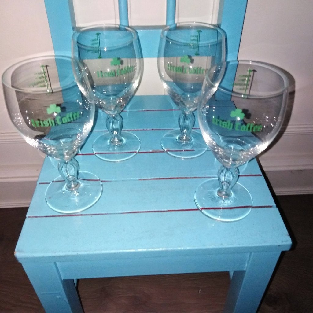 Irish Coffee glazen met recept aanduiding 4 stuks, Huis en Inrichting, Ophalen, Glas of Glazen, Gebruikt, Glas