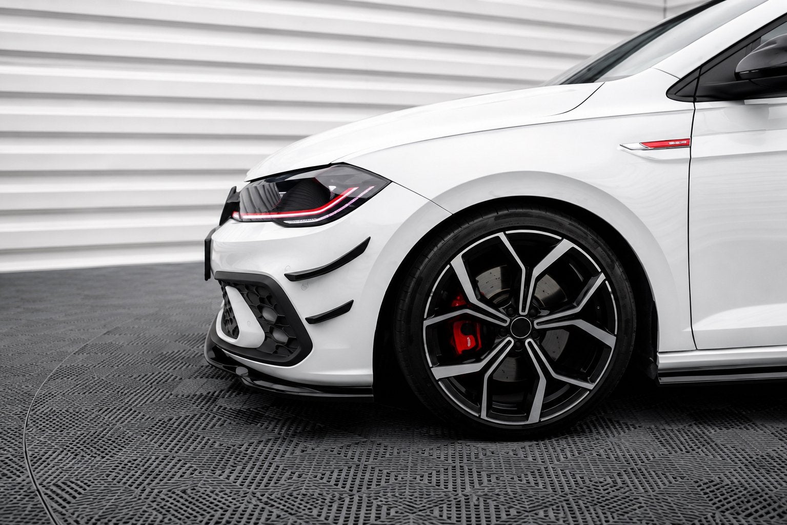 Voorbumper Canards / Zijvinnen – VW Polo MK6 Facelift 2021+, Ophalen