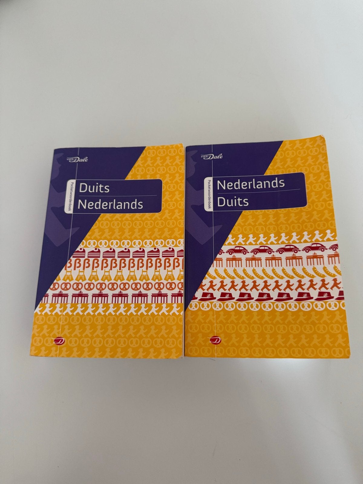 Duits-Nederlands en Nederlands-Duits woordenboek, Boeken, Ophalen of Verzenden, Zo goed als nieuw, Non-fictie