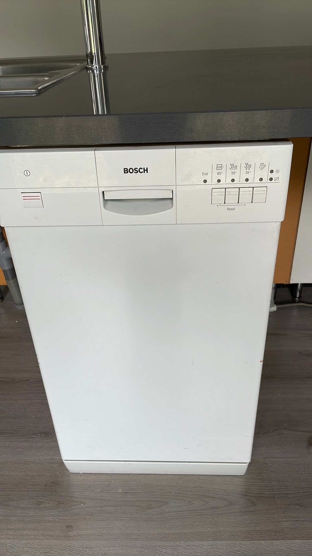 Vaatwasser 45 breed 81 hoog en 57,5 diep, Witgoed en Apparatuur, Vaatwasmachines, Ophalen, Zo goed als nieuw, Inbouw, Minder dan 85 cm