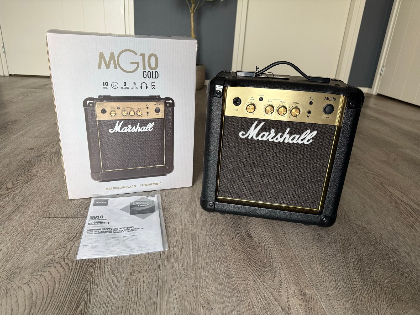 Marshall MG10 Gold gitaarversterker - Zo goed als nieuw, Muziek en Instrumenten, Ophalen of Verzenden, Zo goed als nieuw, Gitaar