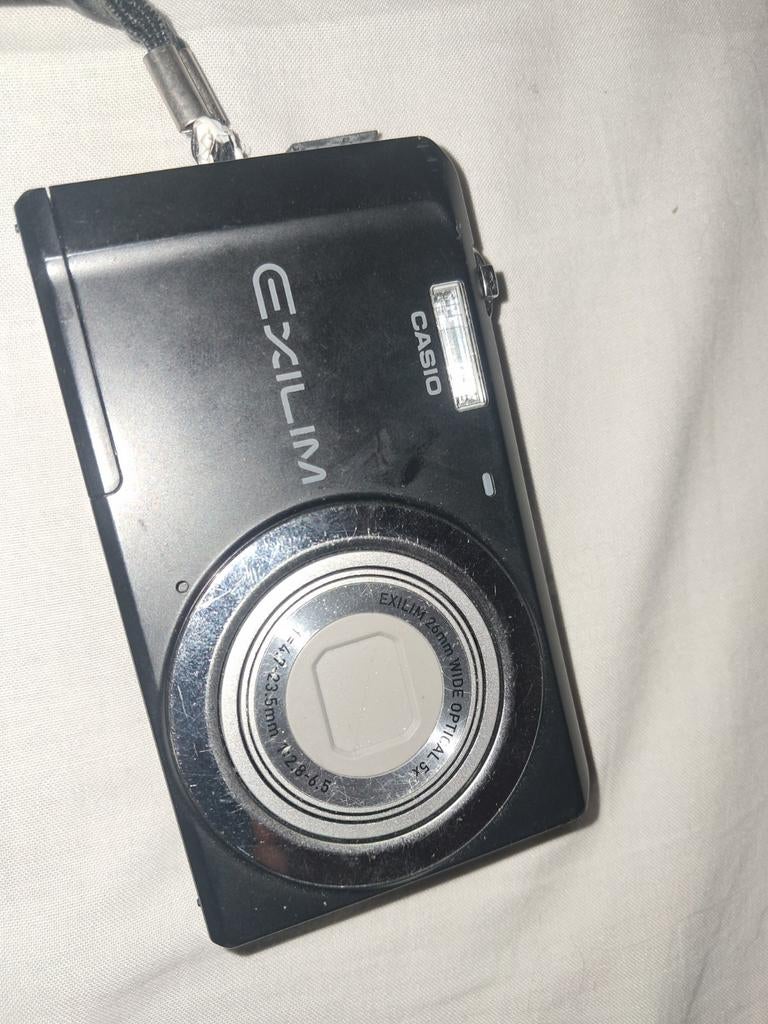 Casio Exilim EX-ZS5 14.1 MP compact camera incl lader, Ophalen of Verzenden