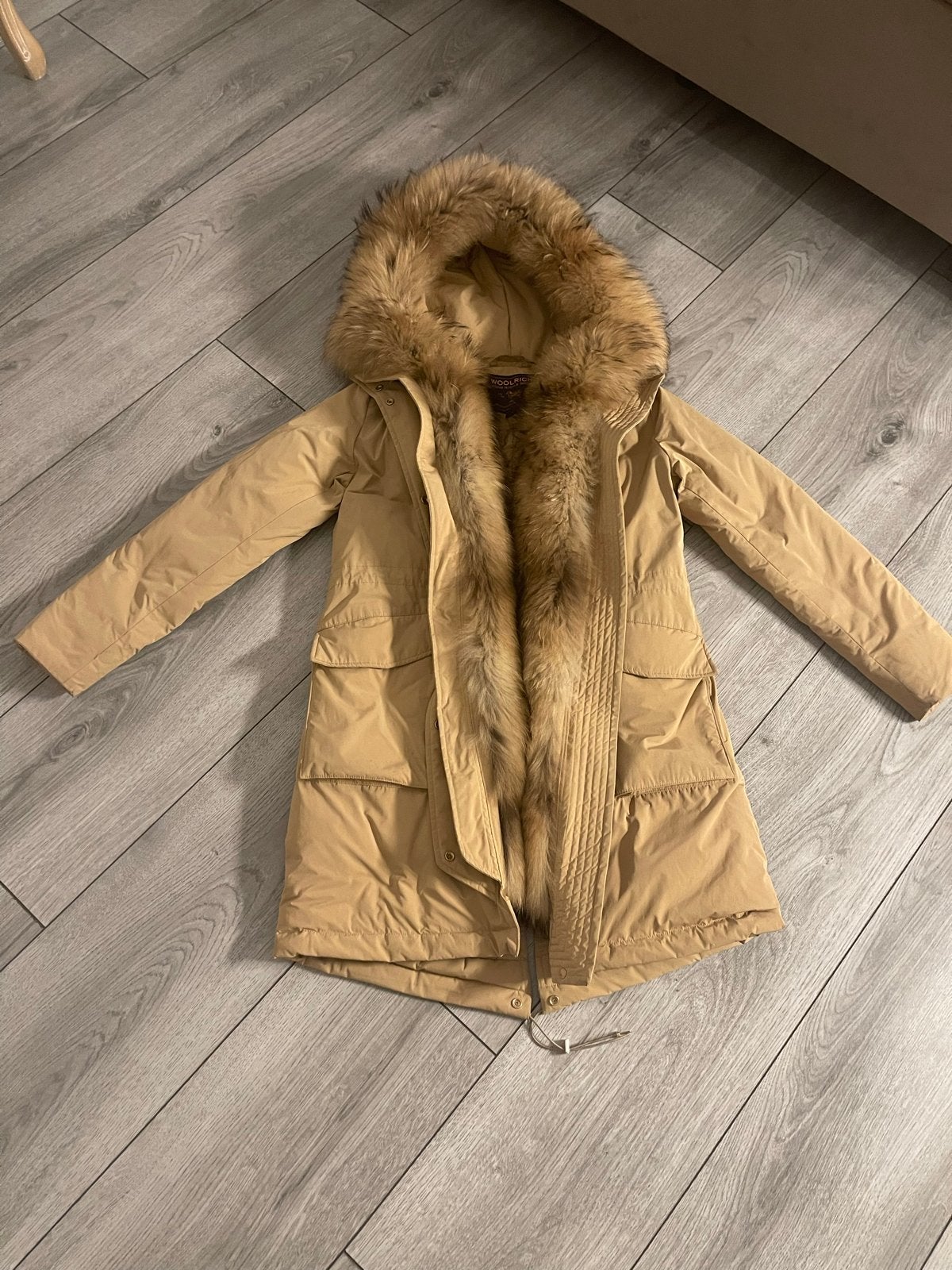 Woolrich Winterjas met Bontkraag - Maat S, Ophalen, Zo goed als nieuw, Maat 36 (S), Beige