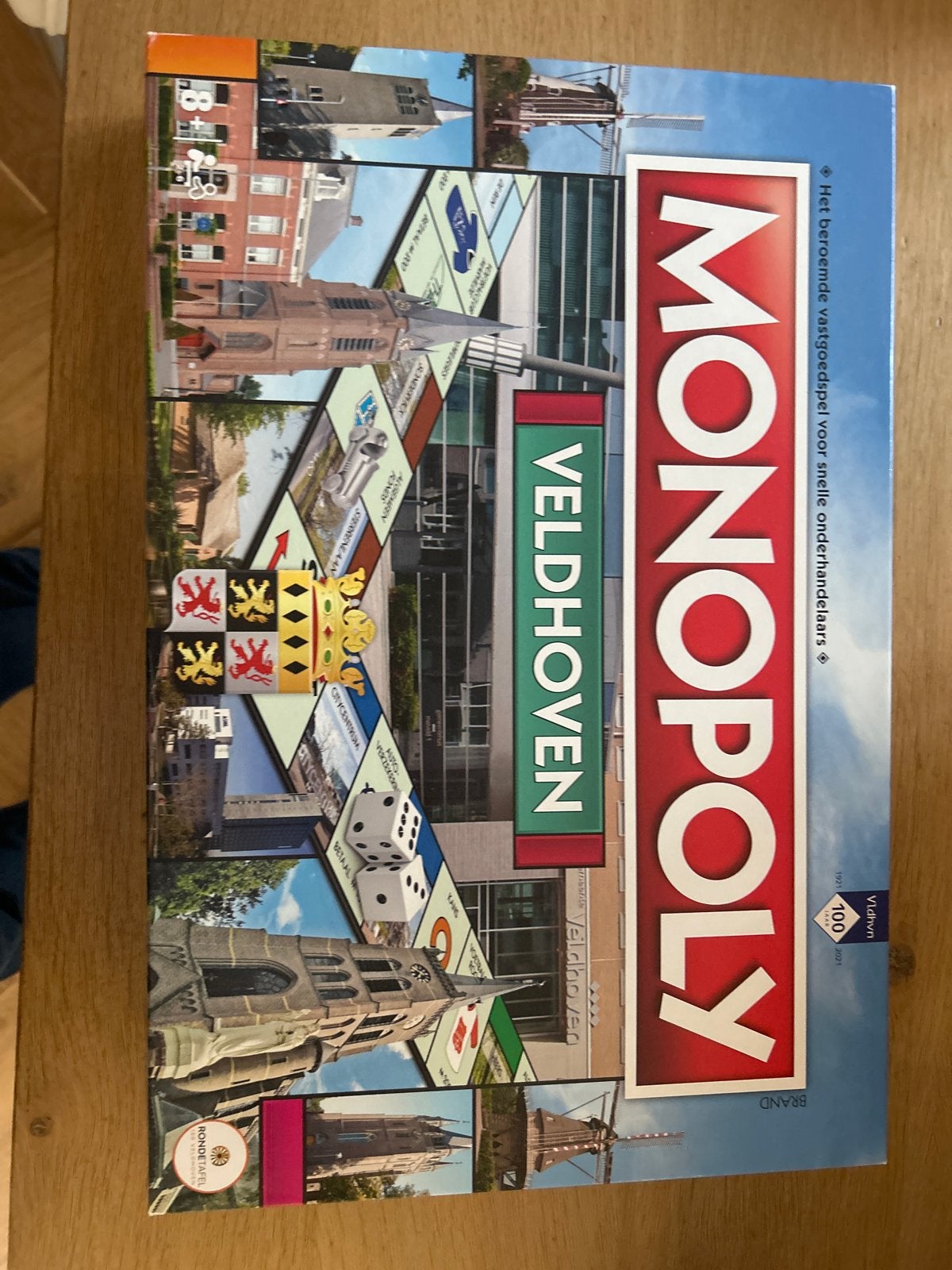 Monopoly Veldhoven - Het beroemde vastgoedspel, Drie of vier spelers, Ophalen, Zo goed als nieuw