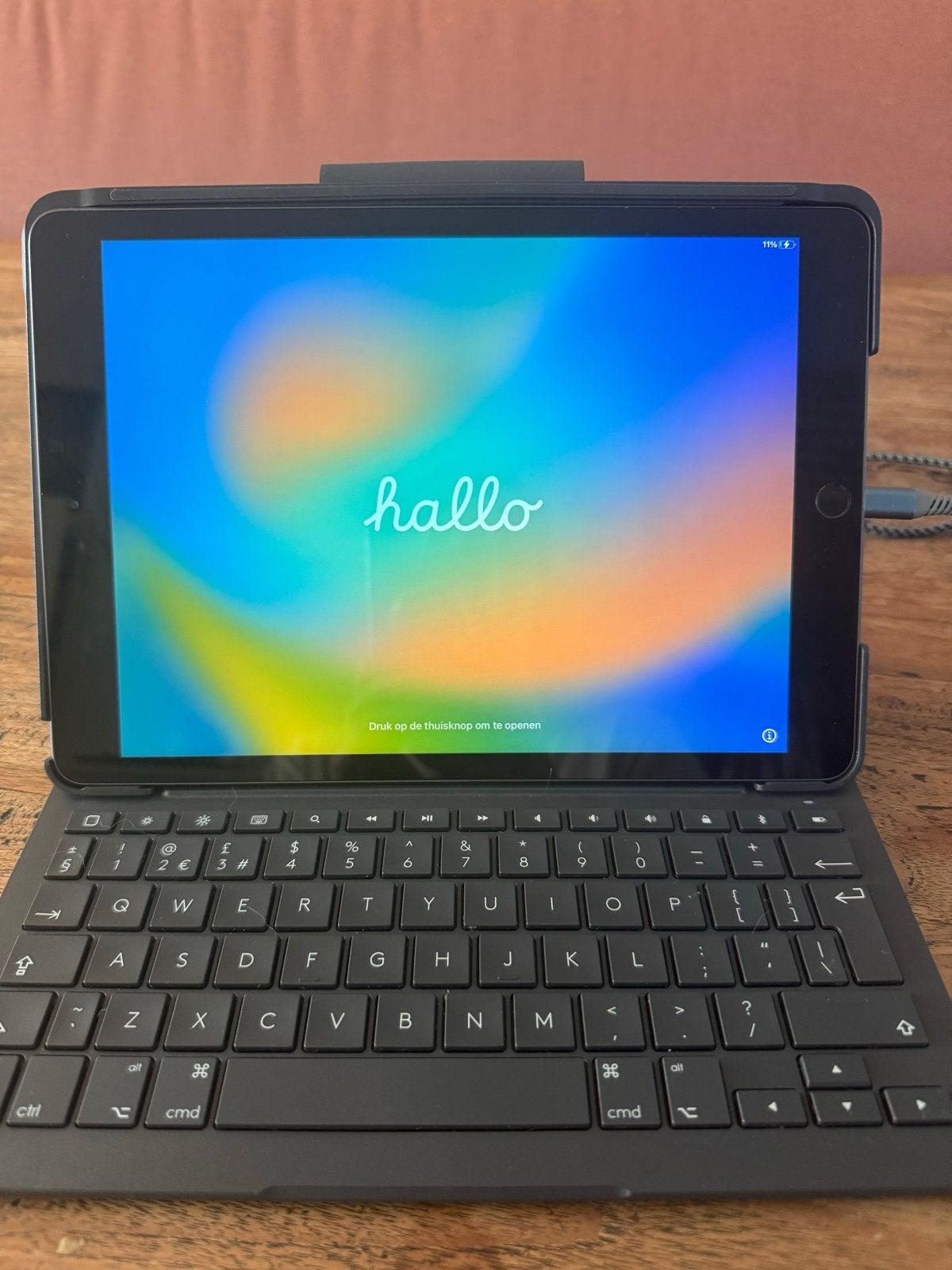 Apple iPad (7e generatie) 32GB met Logitech toetsenbord, 10 inch, 32 GB, Apple iPad, Ophalen of Verzenden