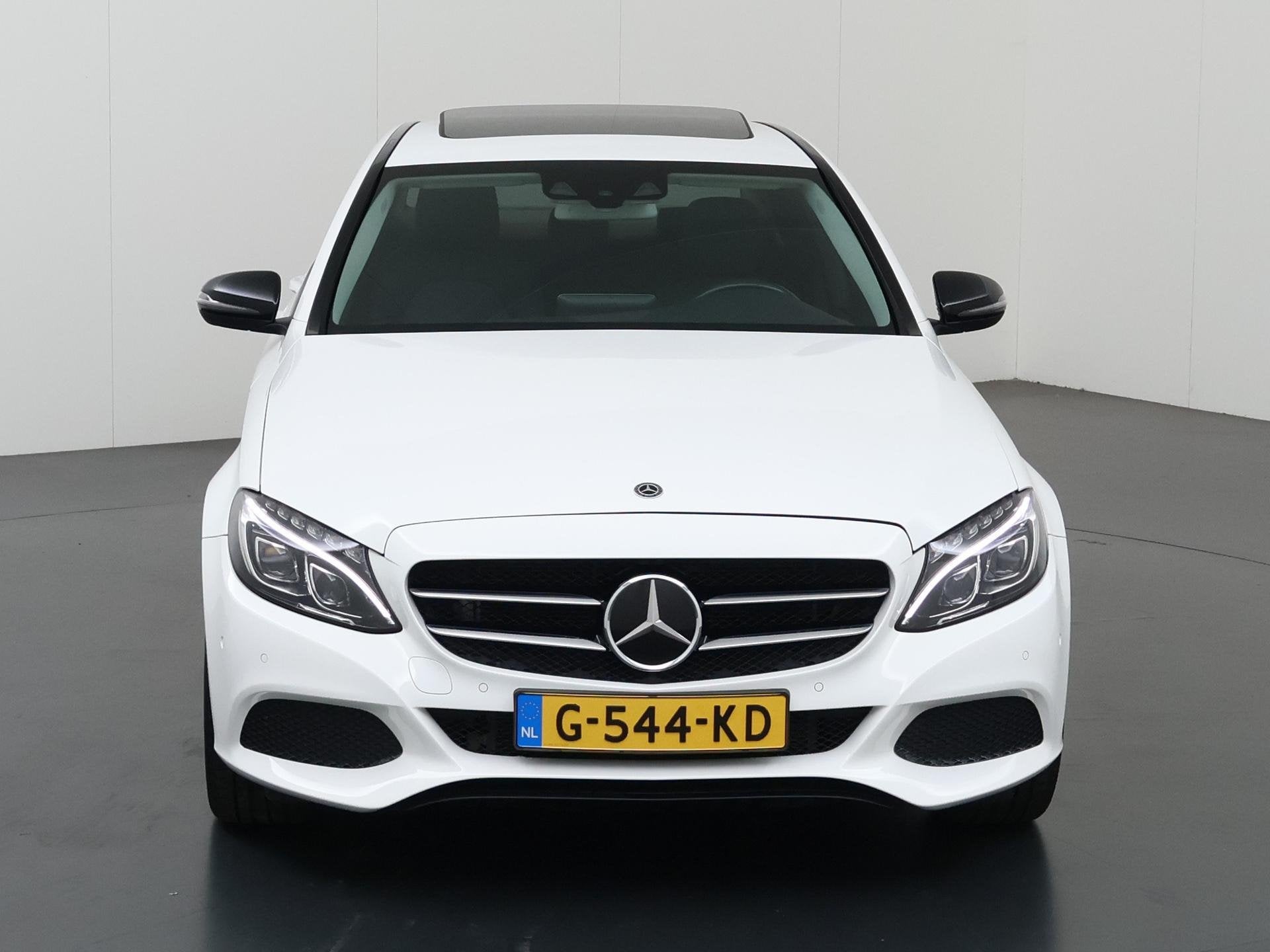 Mercedes-Benz C-klasse 350 e Premium | Night | Schuif/kantel, Automaat, Dealer onderhouden, Achterwielaandrijving, Gebruikt
