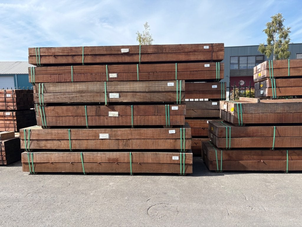 ware hardhouten palen 200x200 mm | Tot 6 meter, Ophalen, Nieuw, Balk, Overige houtsoorten