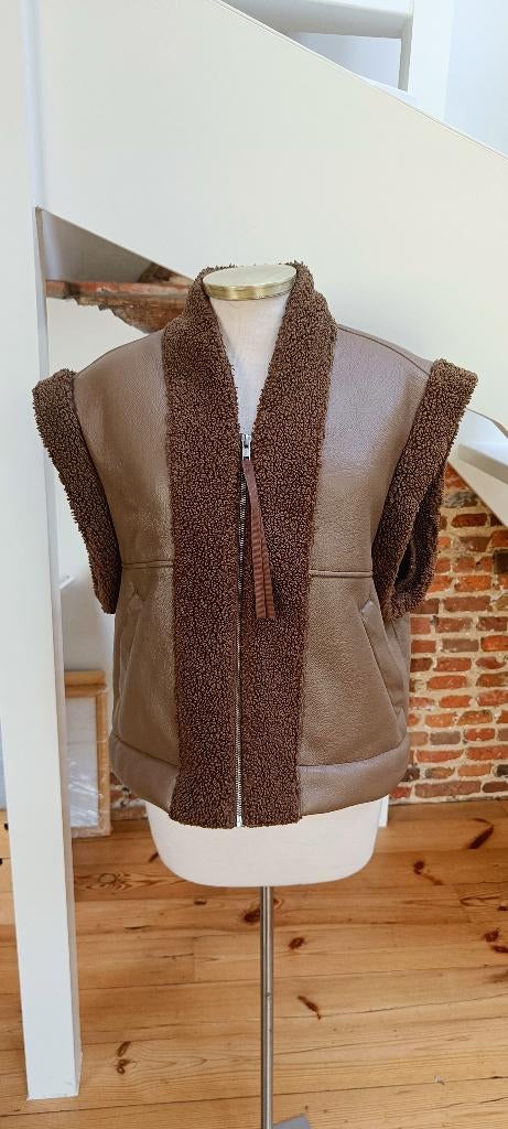 Prachtige Gilet/body second female L, Maat 38/40 (M), Bruin, Second female, Nieuw