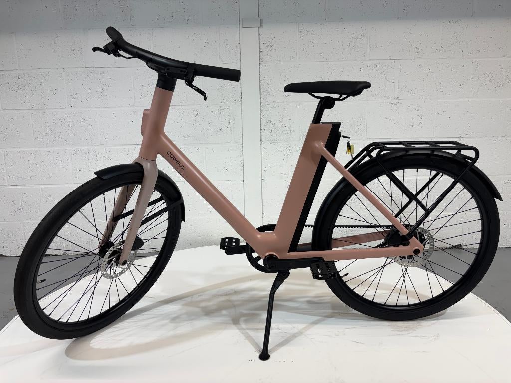 Cowboy Cruiser ST Performance Connect Pink Demo Model, Ophalen, Zo goed als nieuw, 51 tot 55 cm, 50 km per accu of meer