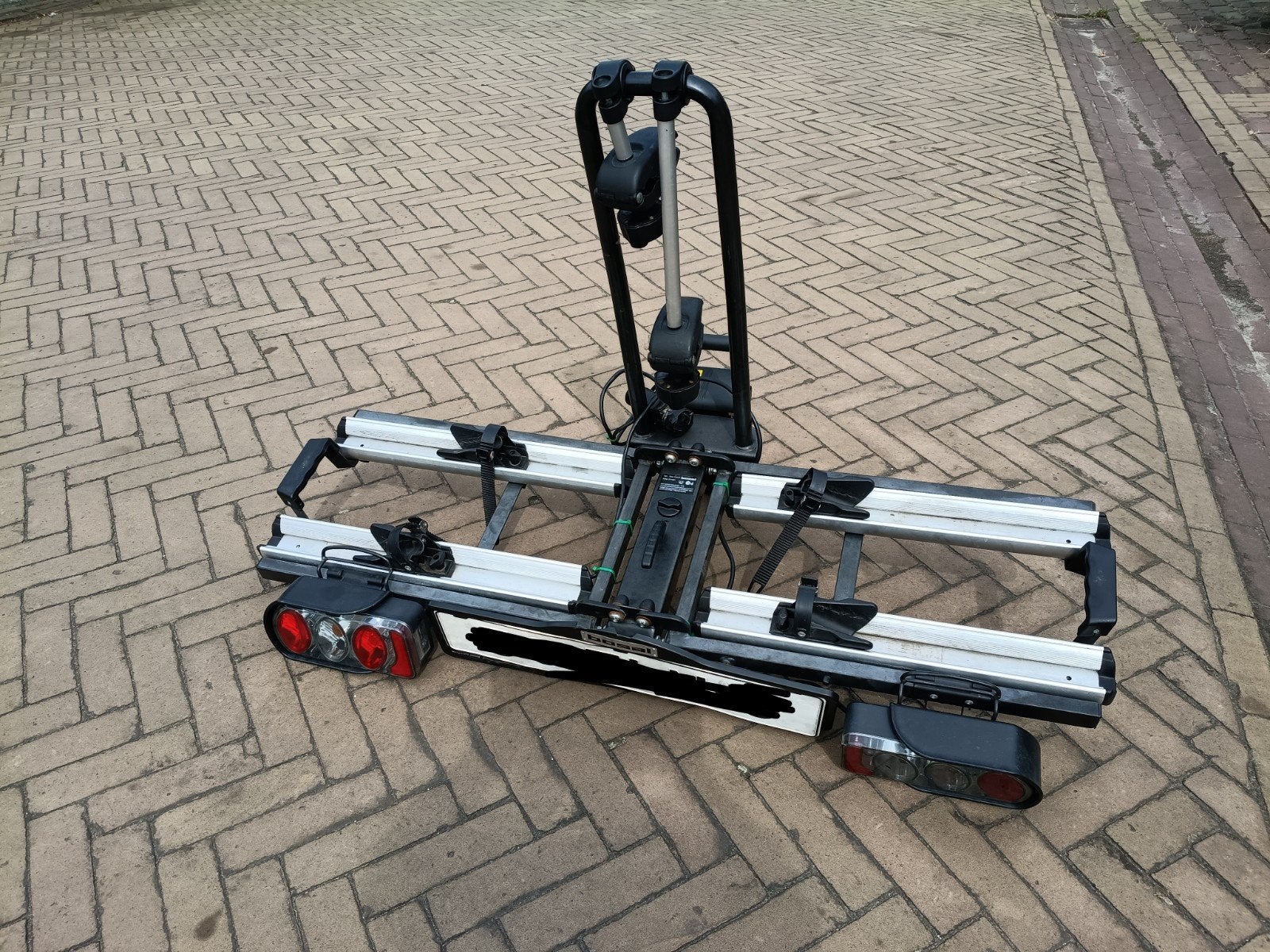 Bosal Compact fietsendrager voor 2 (elektrische) fietsen, Ophalen, Gebruikt, 2 fietsen, Trekhaakdrager