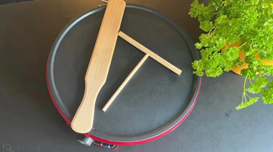 Crepe Maker + fun apron, Ophalen of Verzenden, Zo goed als nieuw