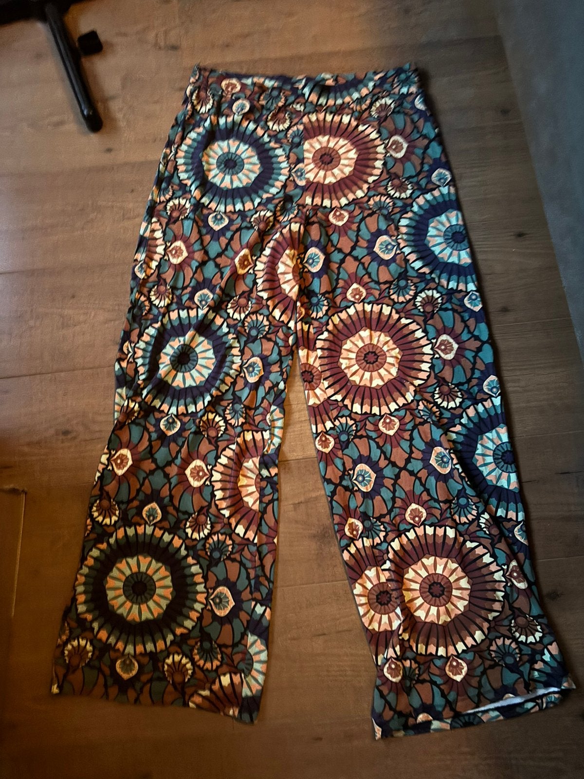 Mooie king louie broek mt xl, Ophalen of Verzenden, Zo goed als nieuw, Maat 46/48 (XL) of groter, Lang