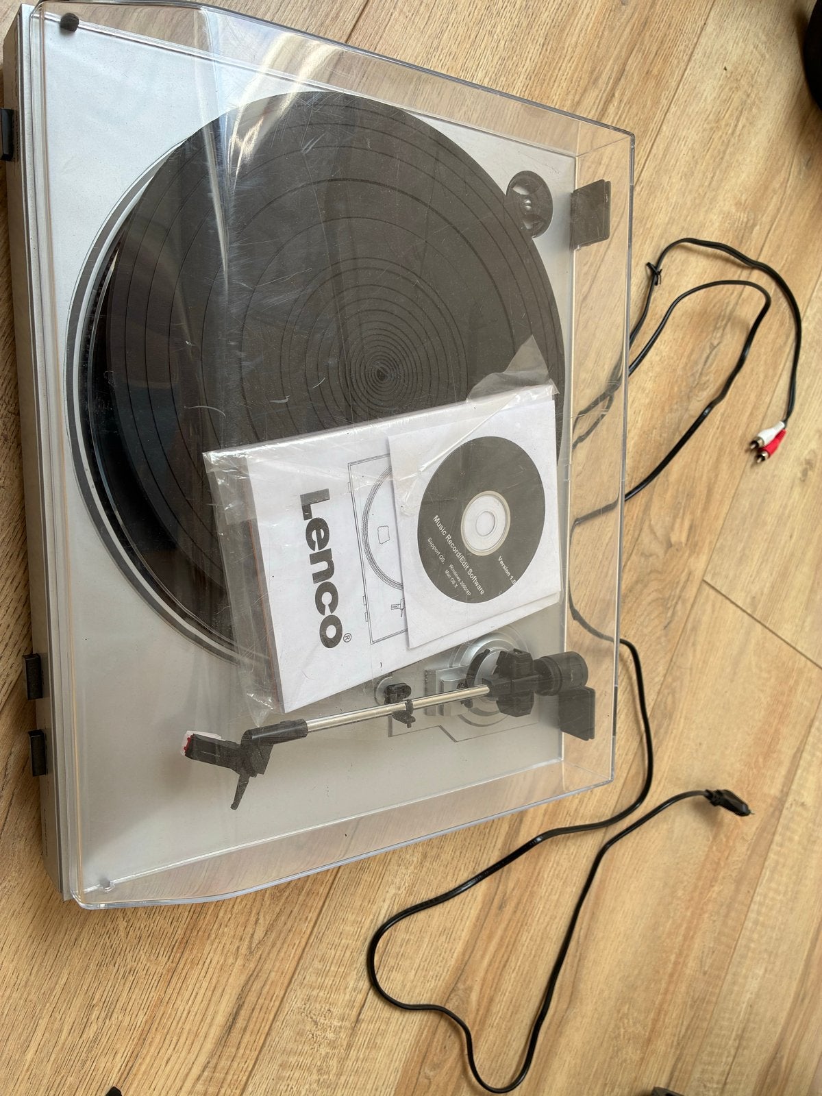 Lenco Platenspeler met USB en div losse singles, Audio, Tv en Foto, Platenspelers, Zo goed als nieuw, USB-aansluiting, Platenspeler