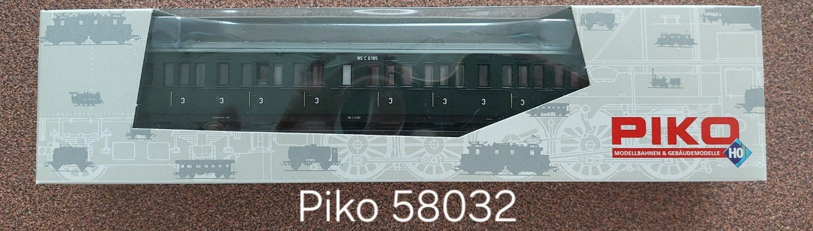 Piko 58032 - coupé-rijtuig 3e klasse NS, groen, Ep III, Gelijkstroom, NS, Nieuw, Wagon