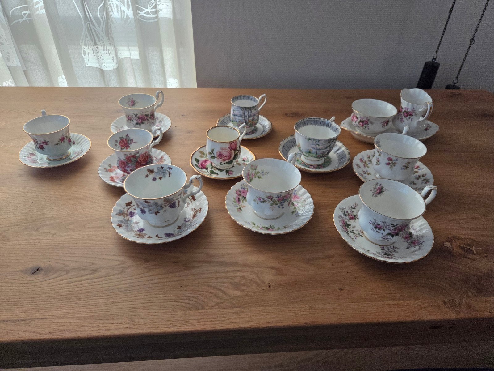 Royal Albert theekopjes en schotels - diverse sets, Ophalen