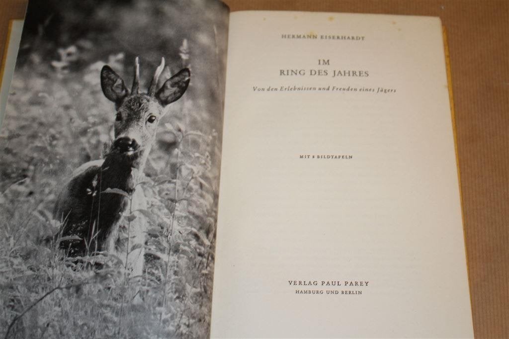 Jachtboek. In de kring van het jaar. Jagersbelevenissen., Boeken, Ophalen of Verzenden, Gelezen
