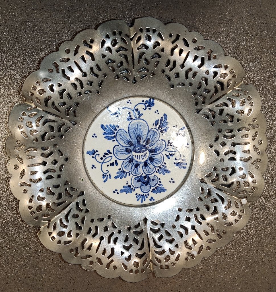 Verzilverd mandje met Delfts Blauw keramisch middenstuk, Ophalen of Verzenden