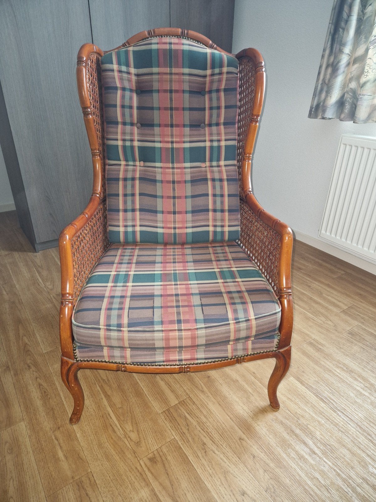 Vintage oorfauteuil met ruitjesmotief, Ophalen of Verzenden