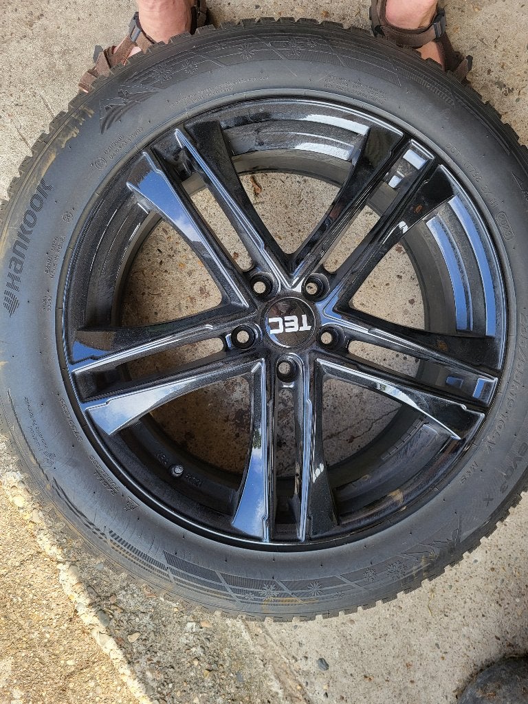 Winterband op velg 19 inch voor kia ev6, Gebruikt, Banden en Velgen, Winterbanden, 235 mm