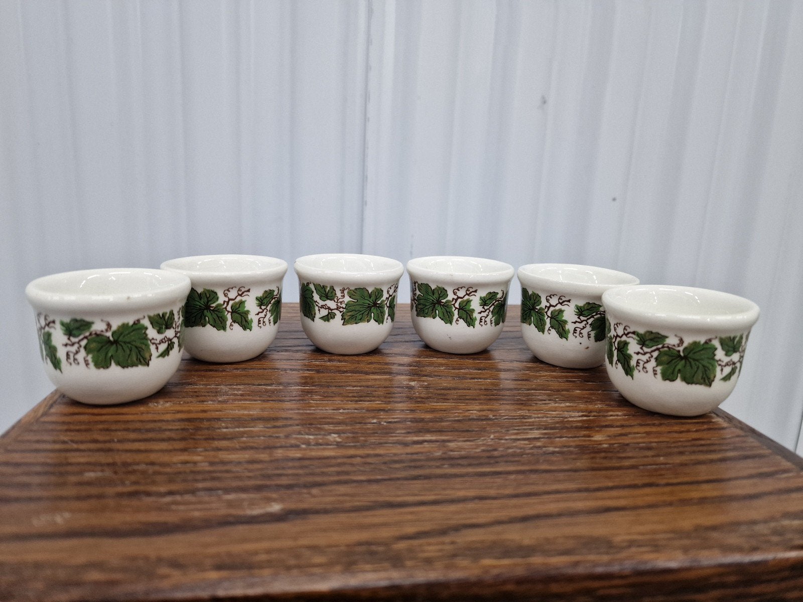 6x eier bekers vintage porcelain, Ophalen of Verzenden, Zo goed als nieuw, Overige stijlen, Kop(pen) en/of Schotel(s)