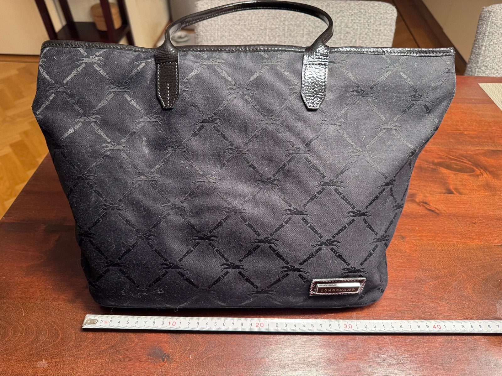 Longchamp Shopper met Meerdere Binnenvakken en Rits, Sieraden, Tassen en Uiterlijk, Ophalen of Verzenden, Zo goed als nieuw, Zwart