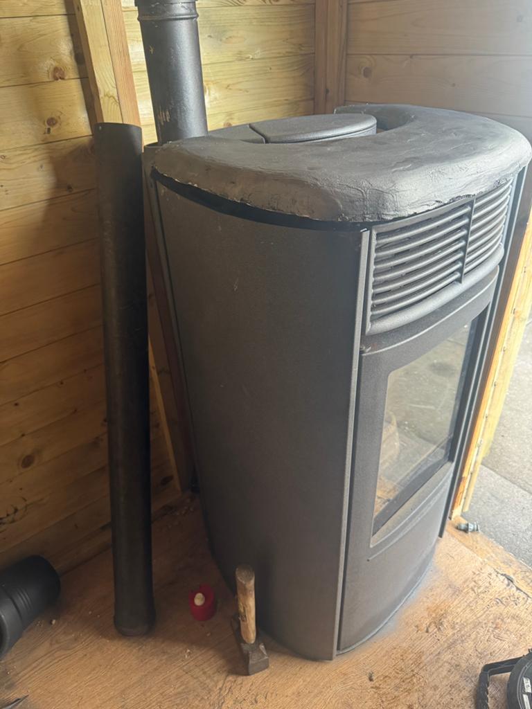 Edilkamin Aris  8kw koopje bieden vanaf €500,-, Huis en Inrichting, Kachels, Ophalen of Verzenden, Zo goed als nieuw, Elektrisch