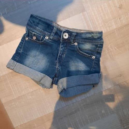 104 korte broek vingino, Kinderen en Baby's, Verzenden, Zo goed als nieuw, Meisje, Broek